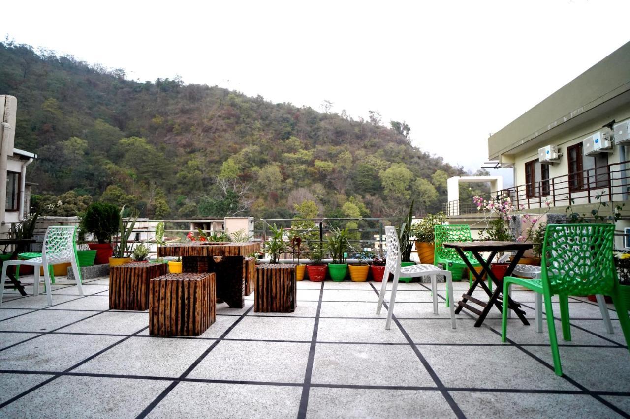 Karwaan Hostel Rishīkesh Zewnętrze zdjęcie