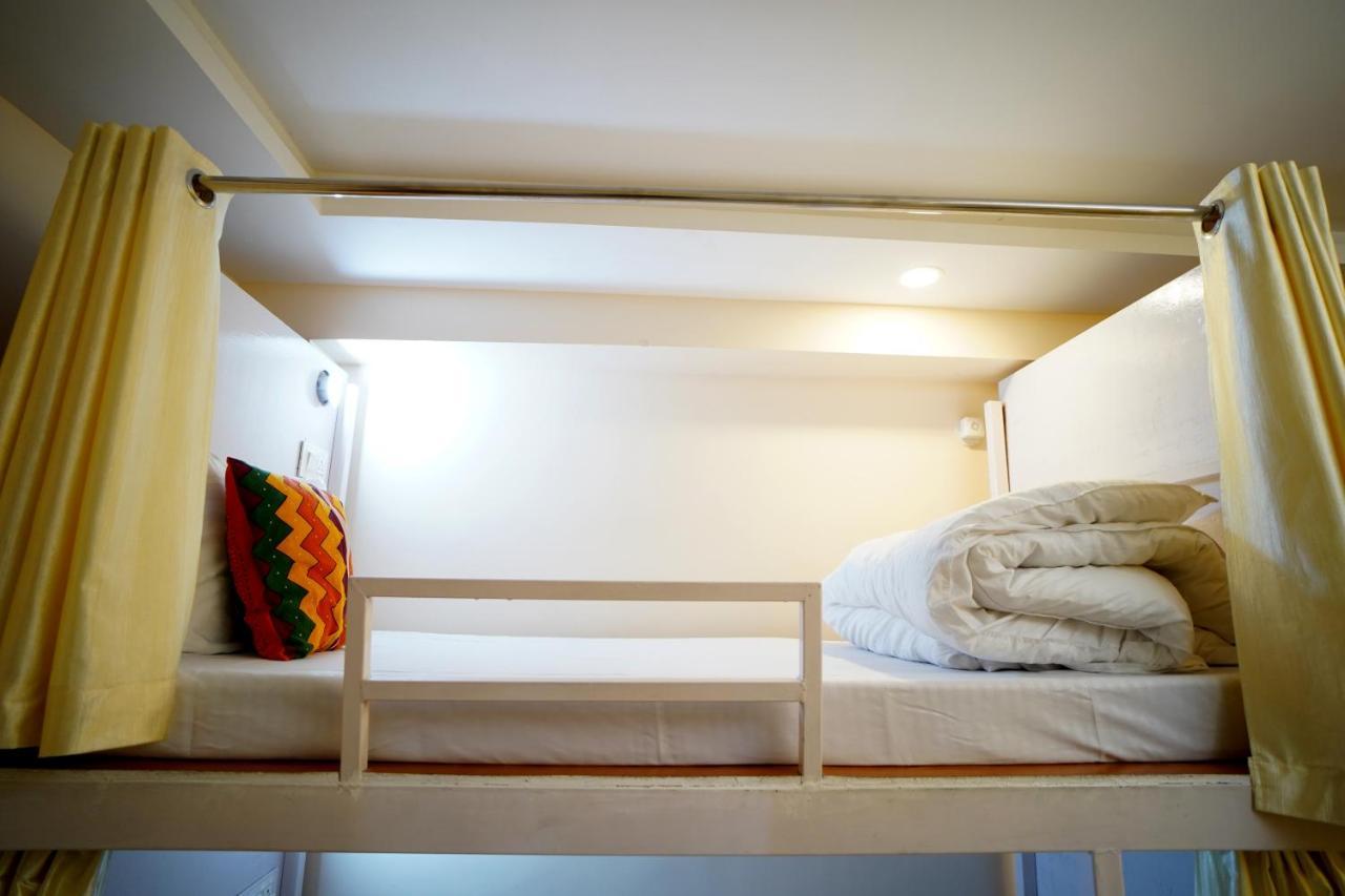 Karwaan Hostel Rishīkesh Zewnętrze zdjęcie
