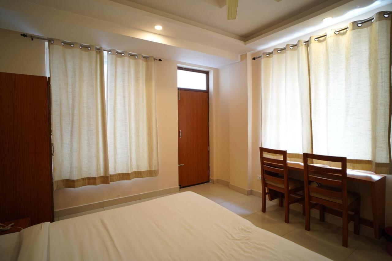 Karwaan Hostel Rishīkesh Zewnętrze zdjęcie