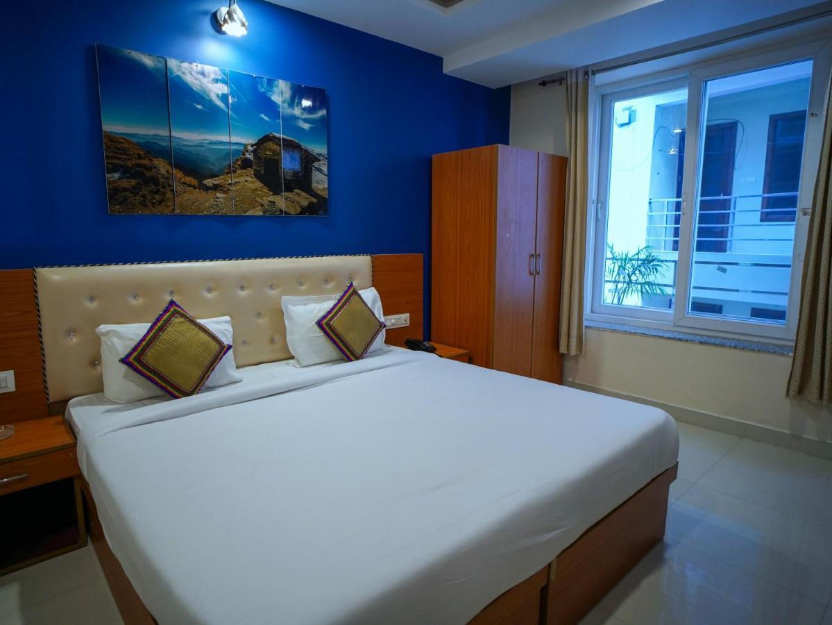 Karwaan Hostel Rishīkesh Zewnętrze zdjęcie