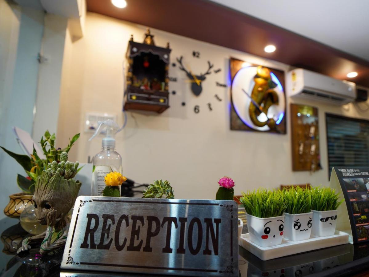 Karwaan Hostel Rishīkesh Zewnętrze zdjęcie
