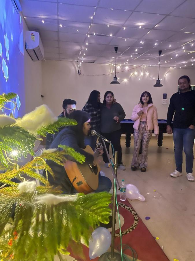 Karwaan Hostel Rishīkesh Zewnętrze zdjęcie