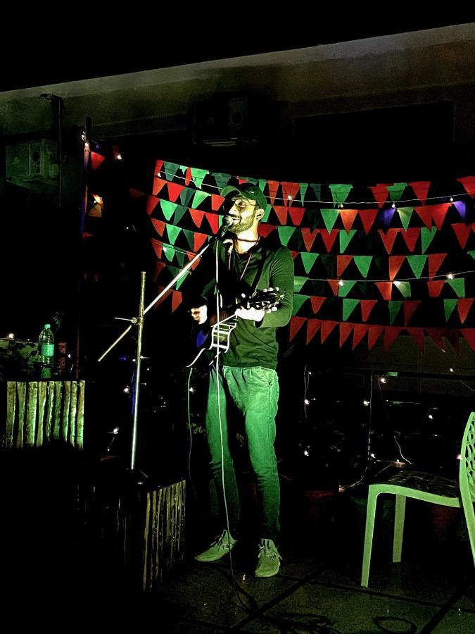 Karwaan Hostel Rishīkesh Zewnętrze zdjęcie